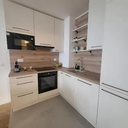 Antea With Free Parking Zadar